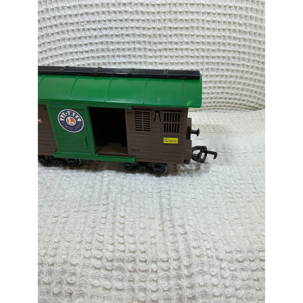 G Scale Kids Lionel Boxcar Freight Train 6533 Green Brown‎
